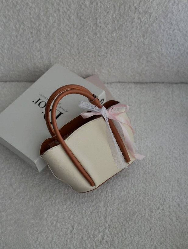 کیف miu miu