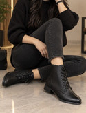 نیم ساق افسانه